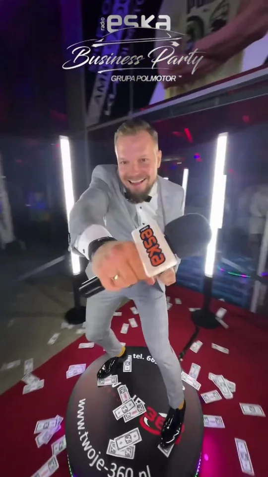 Kadr filmu - ESKA Biznes Party by Grupa Polmotor