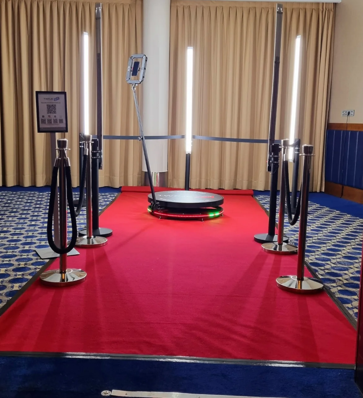 Stanowisko Fotobudki 360 Twoje360 - 18th Urodziny Mariki